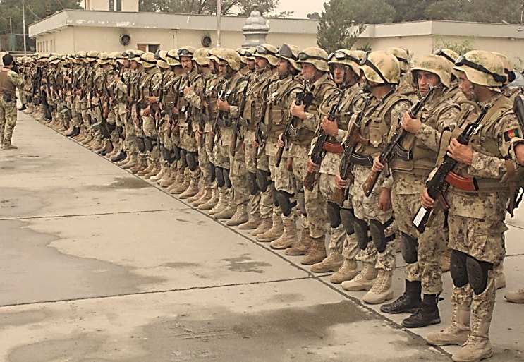 Unités de l'ANCOP en formation, armées et équipées